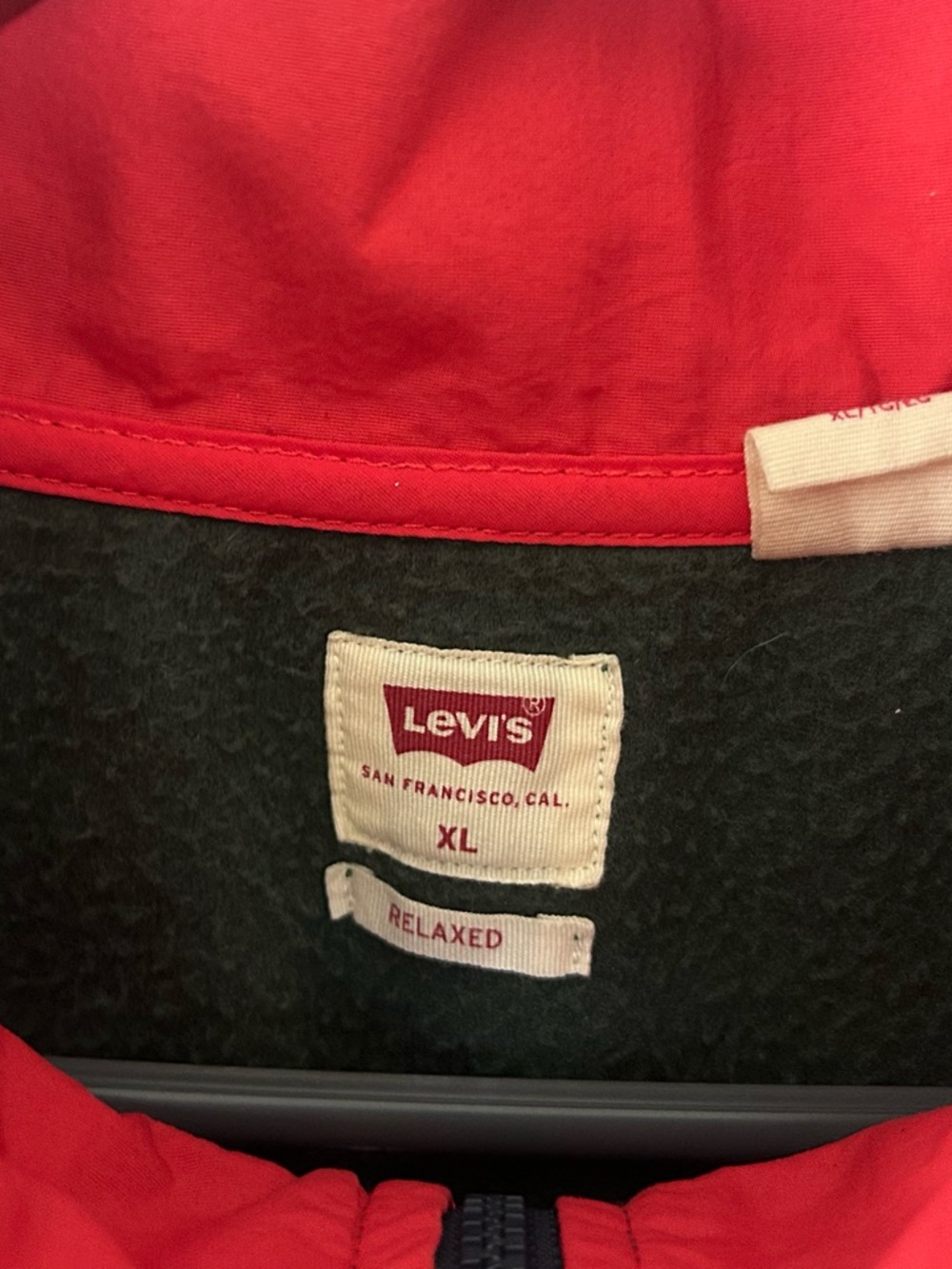Levi's Vintage Fleece Pull-Over (XL) - Picture 6 of 7